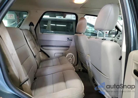 2011 Ford Escape Xlt z USA, uszkodzony, nr VIN 1FMCU9DG9BKA42635